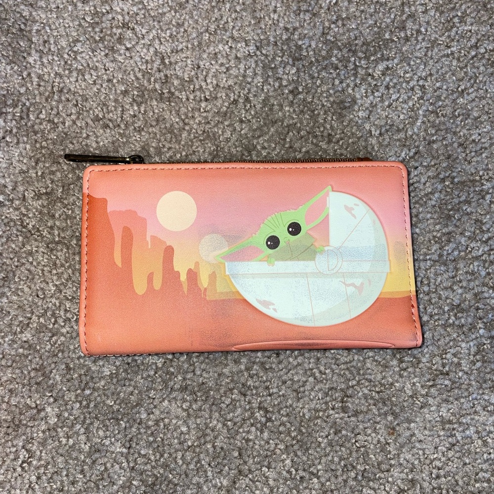 Loungefly Grogu/Baby Yoda Wallet